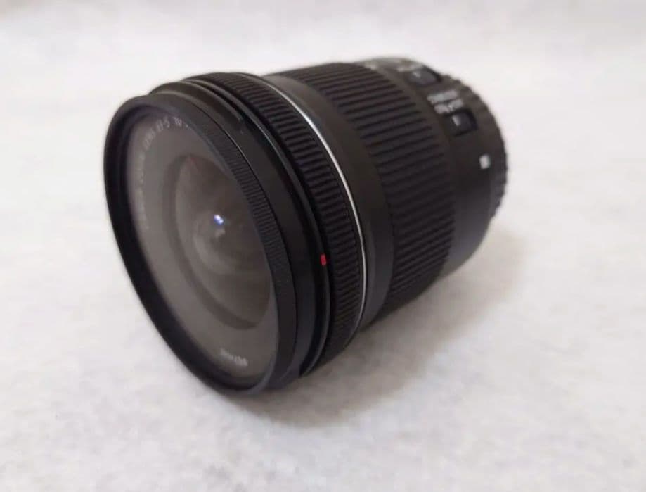 Canon EF-S 10-18mm f/4.5-5.6 IS STM 中古品