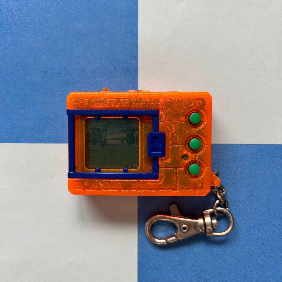 初代】 デジモンペンデュラムver3 クリアオレンジ - メルカリ