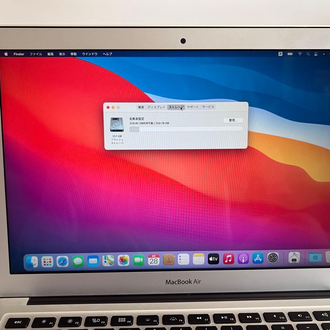 MacBook本体 Macbook Air 2013 i5 1.3ghz 4GB SSD256GB