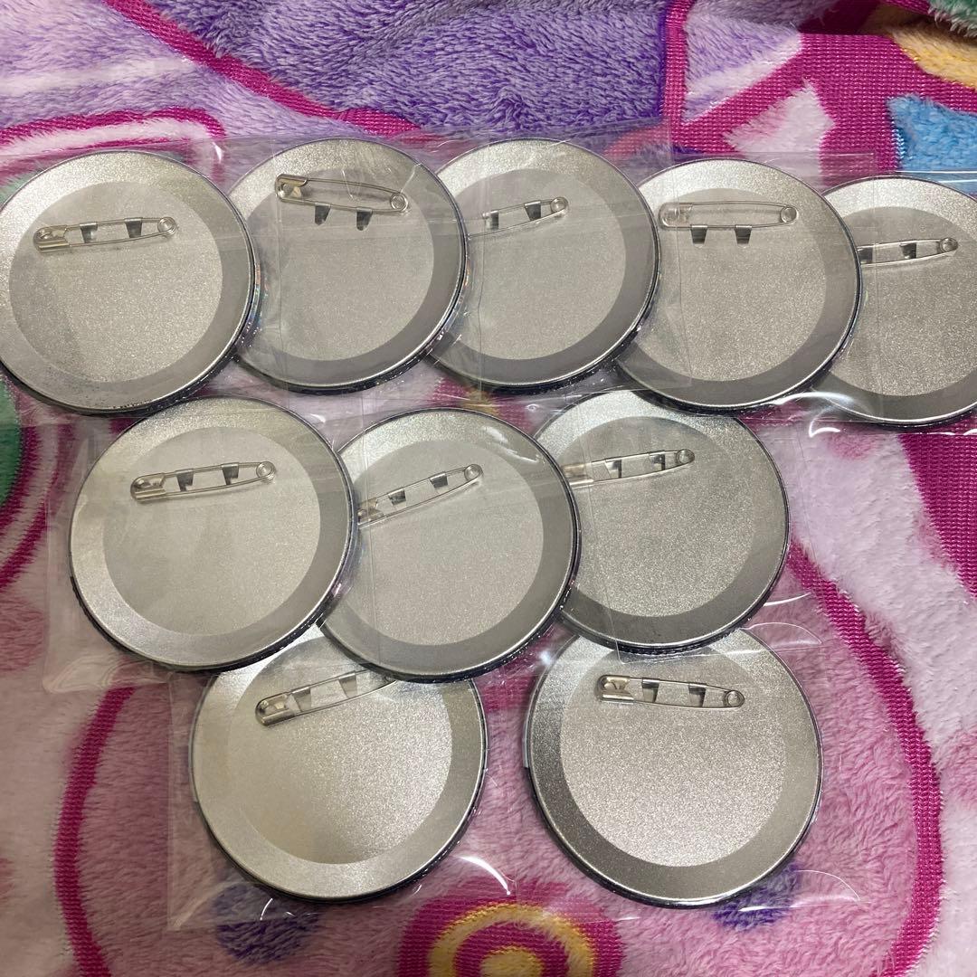 ヒロアカ 死柄木弔 ベースヤード オーロラ缶バッジ - メルカリ