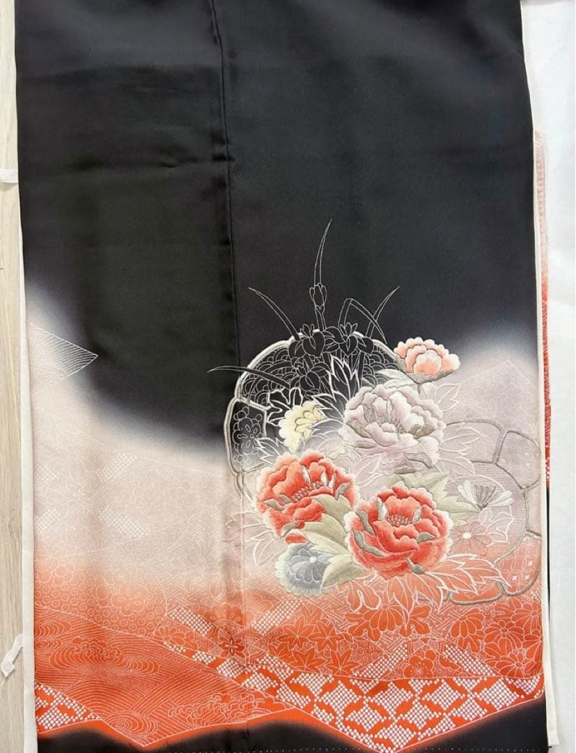 豪華刺繍正絹黒留袖袖フルセットお探しの方 西陣織袋帯 牡丹 駒刺繍 銀