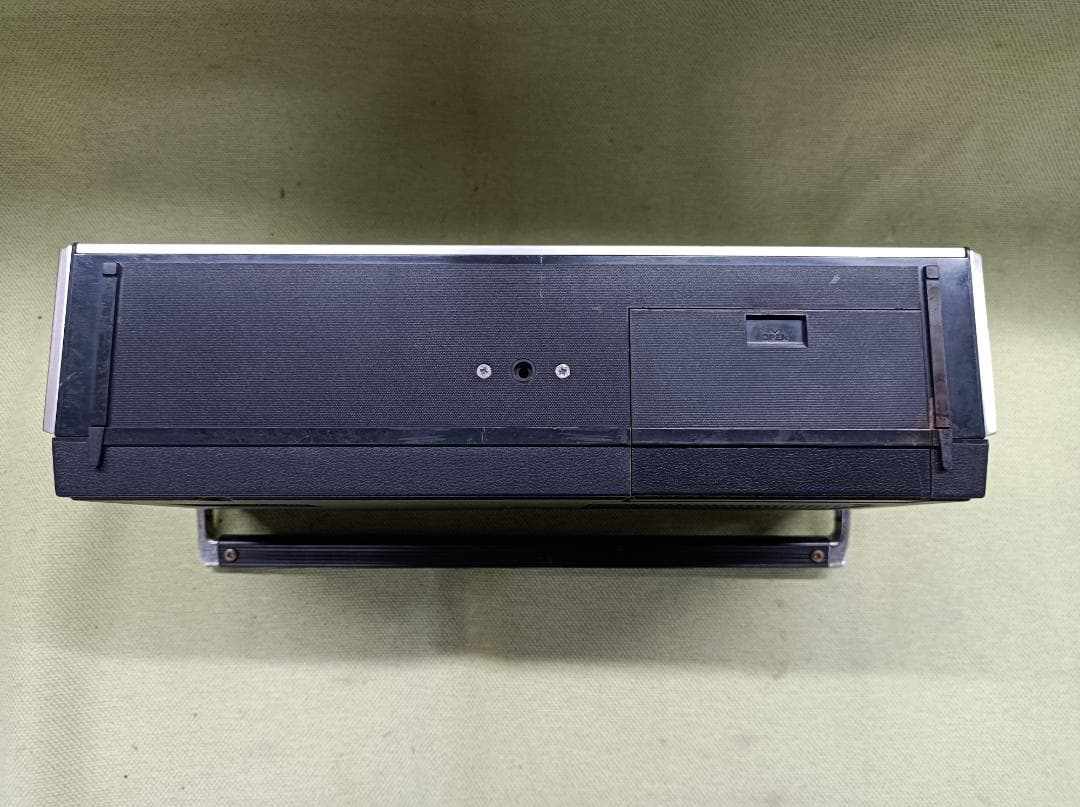 都《VQXQM》SONY　2BAND　ラジカセ　CF-1900　本体のみ