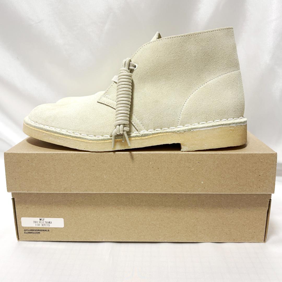 ☆ 新品 クラークス デザートブーツ 希少色 オフホワイト ワラビー