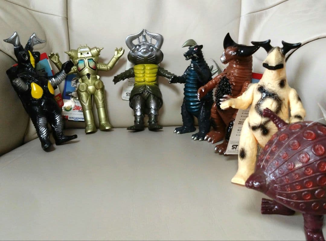 ソフビ ウルトラマン怪獣 バンダイ 当時物 Yahoo!オークション - 当時物 1980年代 バンダイ 食玩 日本製 ウルトラ