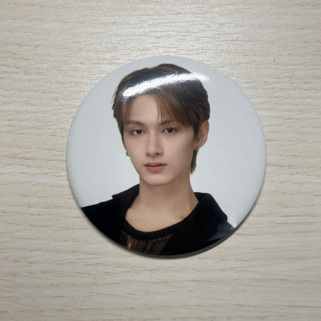 SEVENTEEN Follow To Japan 缶バッチ ジュン - メルカリ