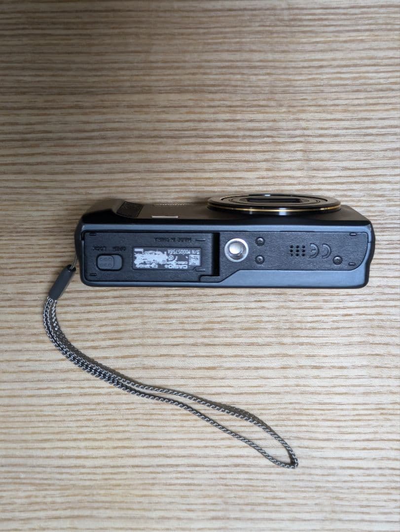 CASIO EXILIM EX-ZR100 ブラック ジャンク - メルカリ