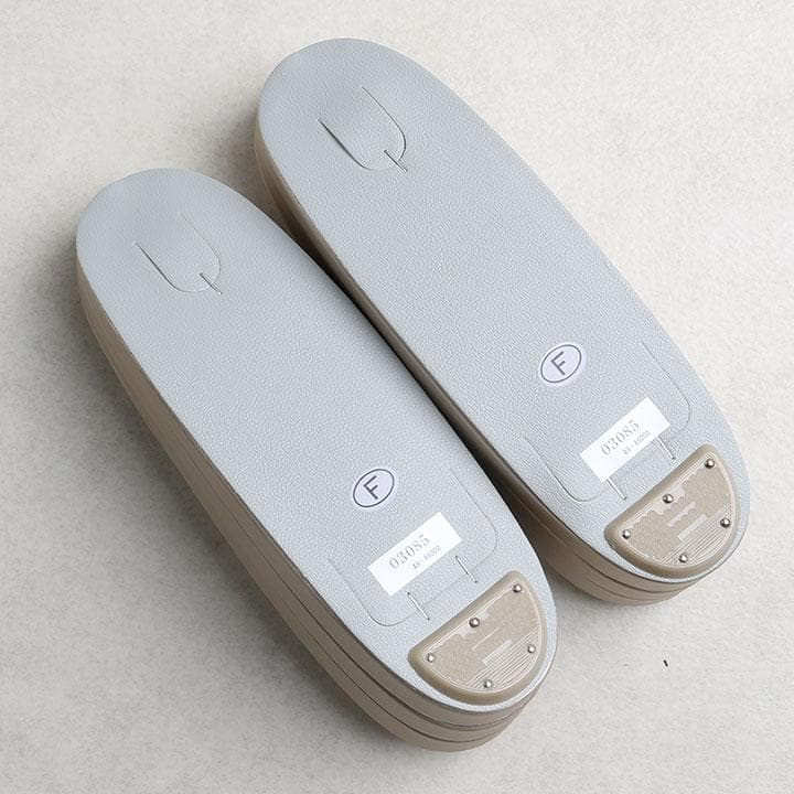 【新品】草履バッグセット　厚底草履　小花模様　23.5cm　03085