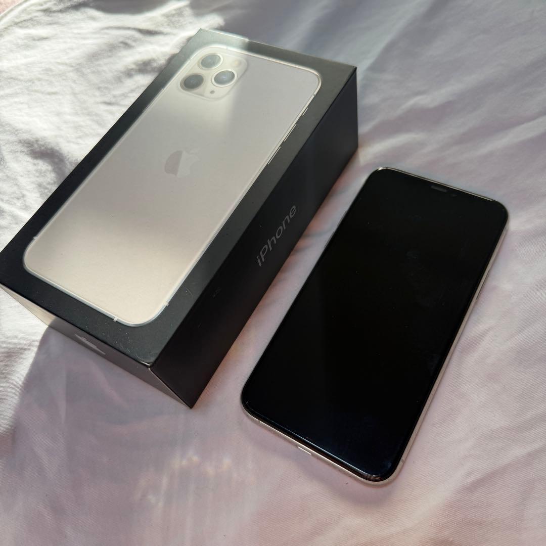 iPhone 11 Pro 256GB 充電ケーブル、箱付き Apple iPhone11pro 付属品 充電器 ライトニングケーブル iPhone純正