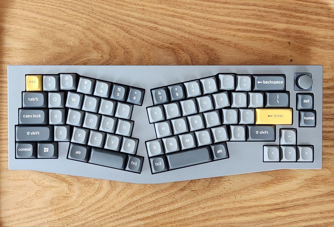 【美品 パームレスト付き】Keychron Q8 Knob Version 赤軸 Keychron Q1 Pro QMK ワイヤレス カスタム・メカニカルキーボード ノブ
