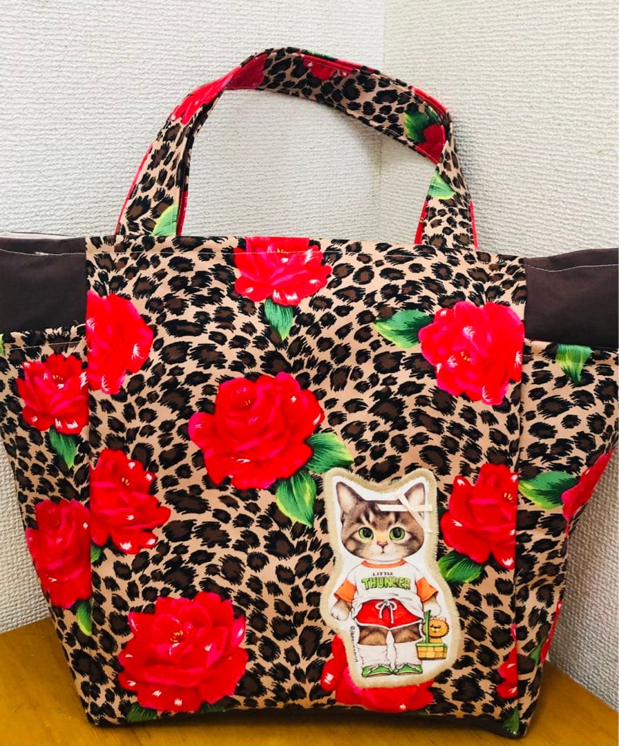 コヤンイサムチョン リトルサンダー サイドポケット付きトートバッグ