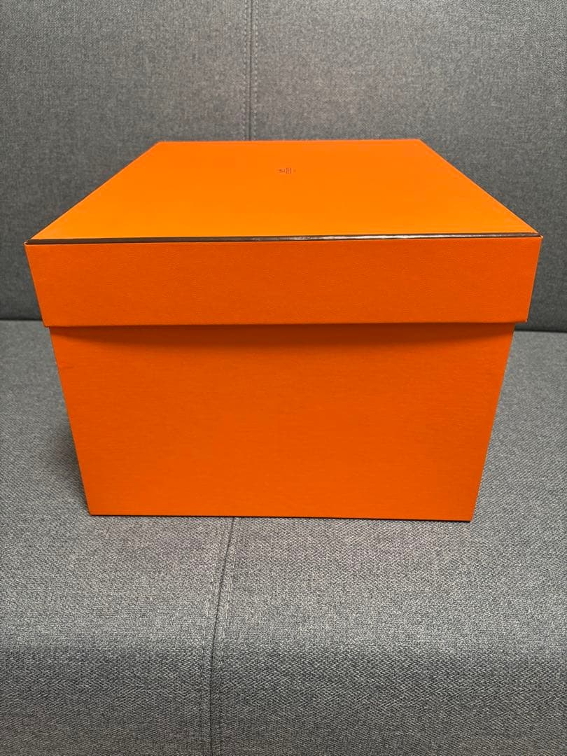 エルメス 箱と紙袋とリボンのみ オレンジボックス ピコタンmm 22