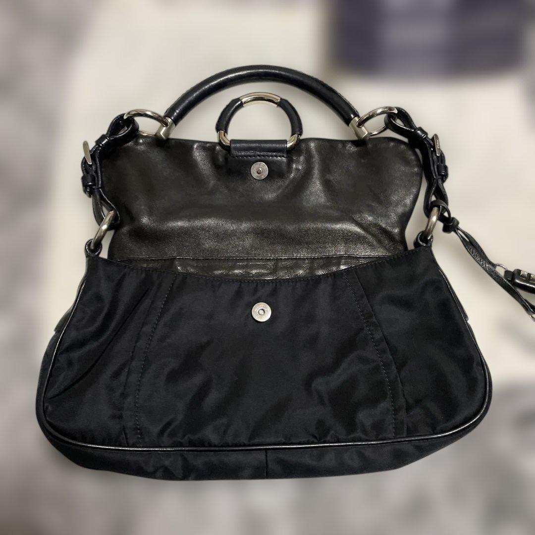 PRADAブラック ナイロン× ラム革ショルダーバッグ シルバー金具