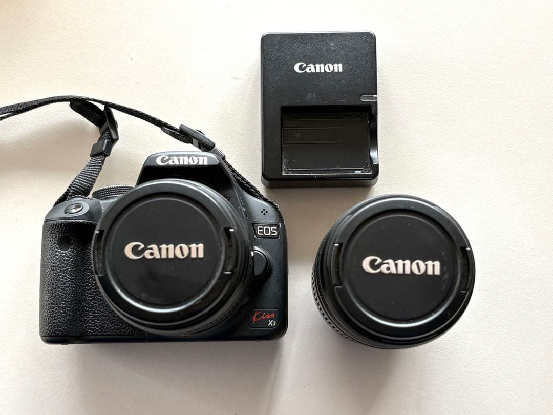 Canon EOS Kiss X3 ダブルズームキット 動作確認済 Amazon | Canon デジタル一眼レフカメラ Kiss X3 ダブルズームキット