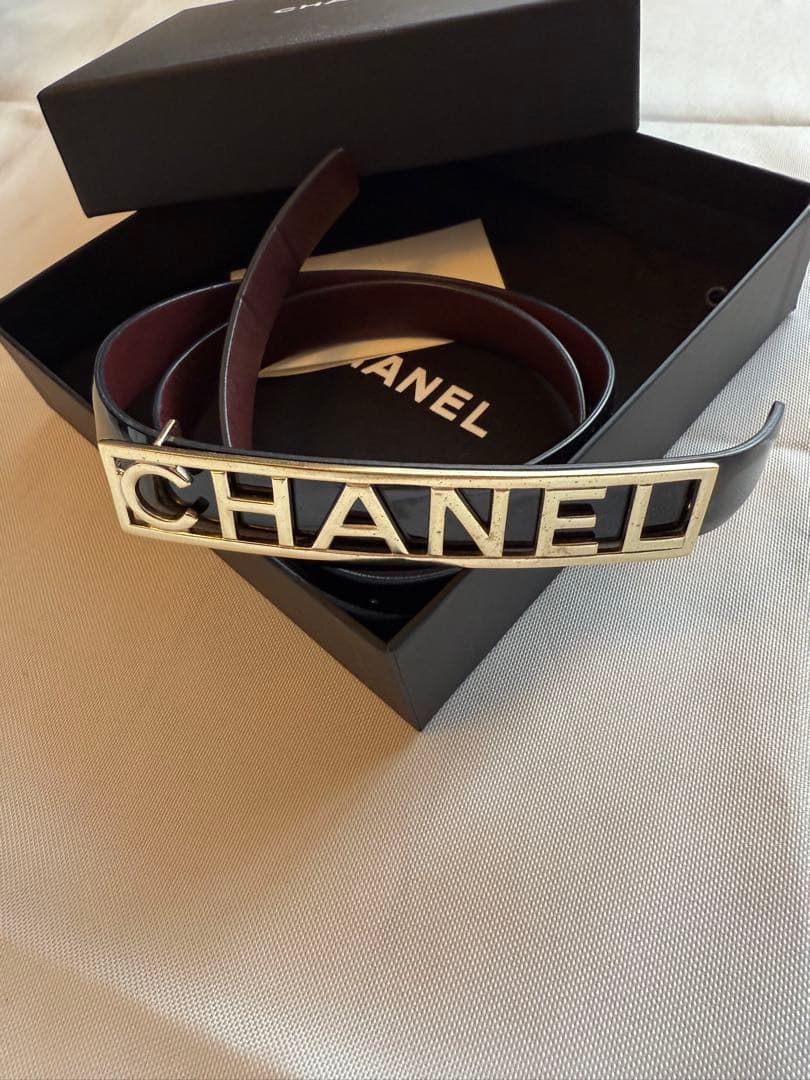 CHANEL ロゴ ベルト 黒 CHANEL(シャネル) ココマークレザーベルト ブラック サイズ 65/26