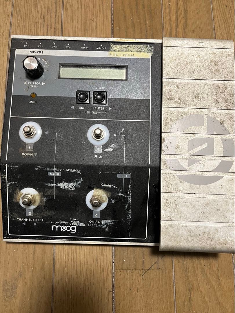 MOOG MP-201 Multi Pedal ジャンク Moog MP201 Multi Pedal MP-201 Rare CV and Midi Control– Retro Gear