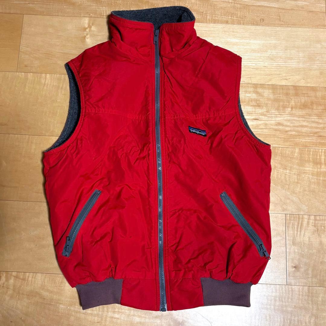 80s Patagonia シェルドシンチラベスト ヴィンテージ　古着　赤 USED 90年FW USA製 パタゴニア シェルドシンチラベスト レッド! M