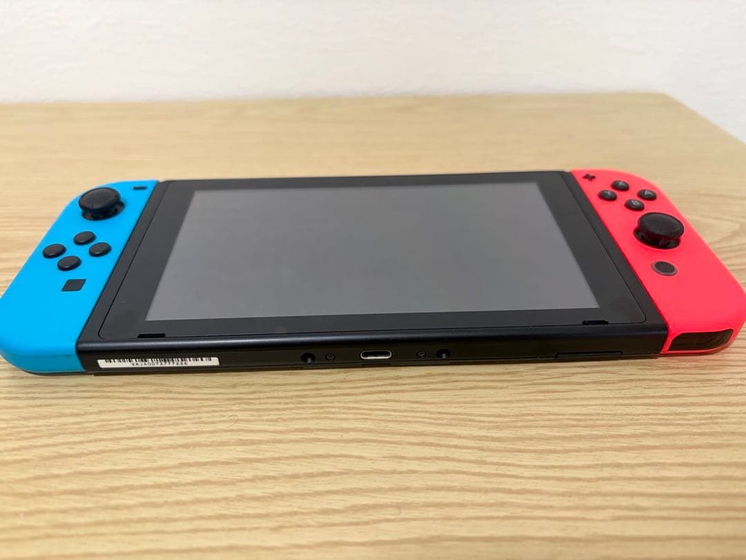 Nintendo Switch 本体 青/赤 Joy-Con 付属品付き