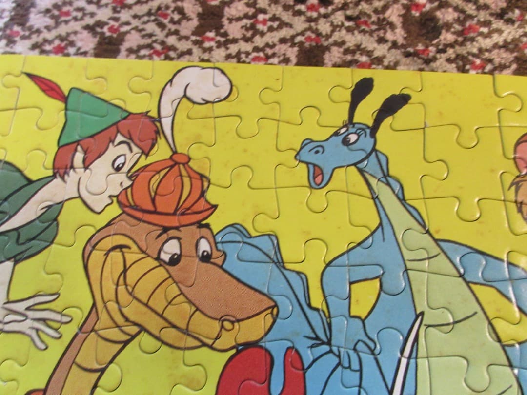 ジグゾーパズル『ディズニーキャラクター162大集合』2000ピース【中古