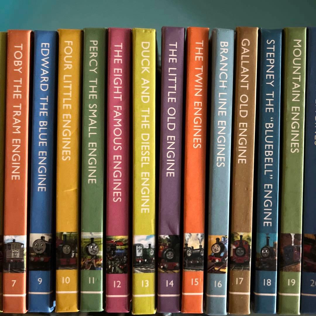 機関車トーマス 絵本 70周年記念オリジナル全26冊ライブラリーセット