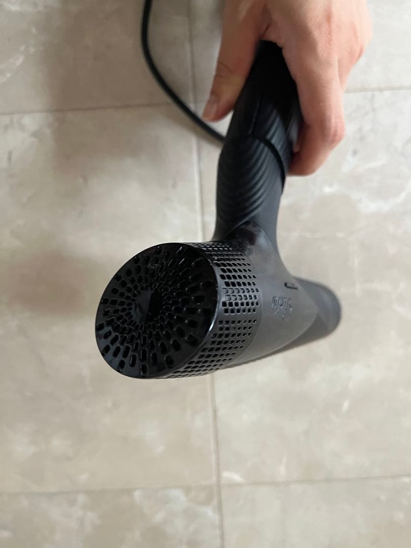 リファ ドライヤー ハンドル故障 - メルカリ