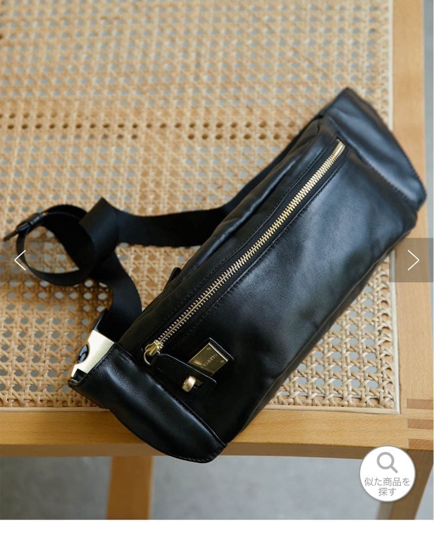 レザー クロスボディバッグ 18b483f9-1c77-4025-b1dc-