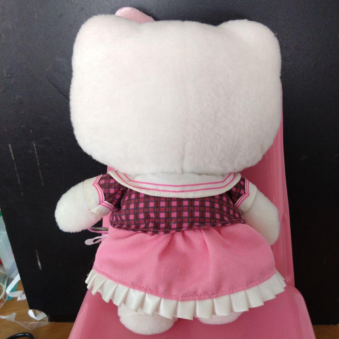ハローキティ ぬいぐるみ サンリオピューロランド キティちゃん - メルカリ