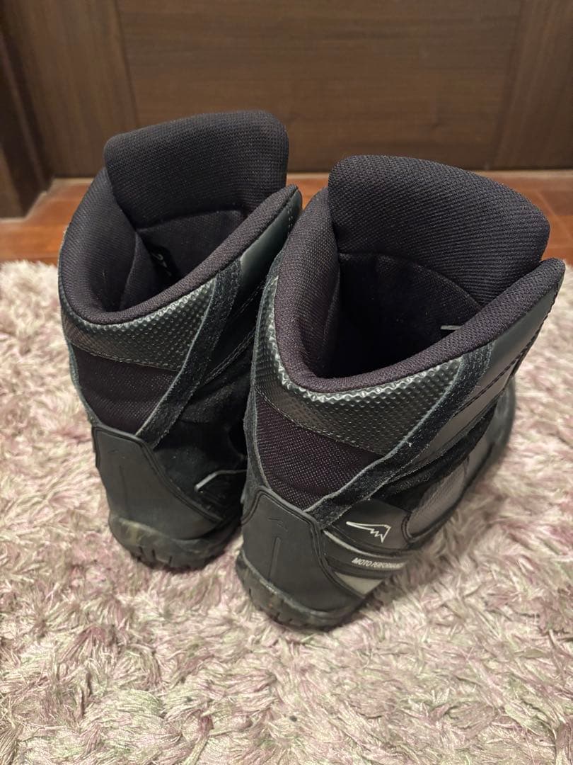 クシタニ K-4567 アドーネシューズ 27.0cm ブラック