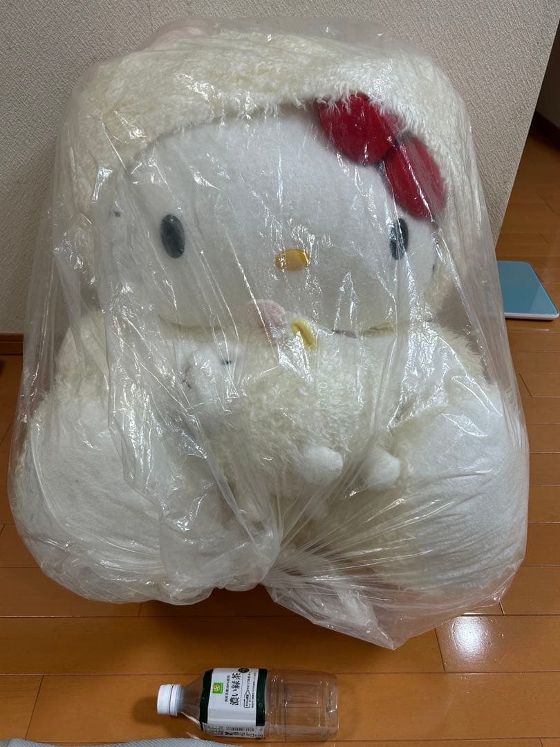 新品未使用　レア品　大きなハローキティ羊ぬいぐるみ 最新作】非売品キティちゃんぬいぐるみ超BIGハローキティ特大かわいい