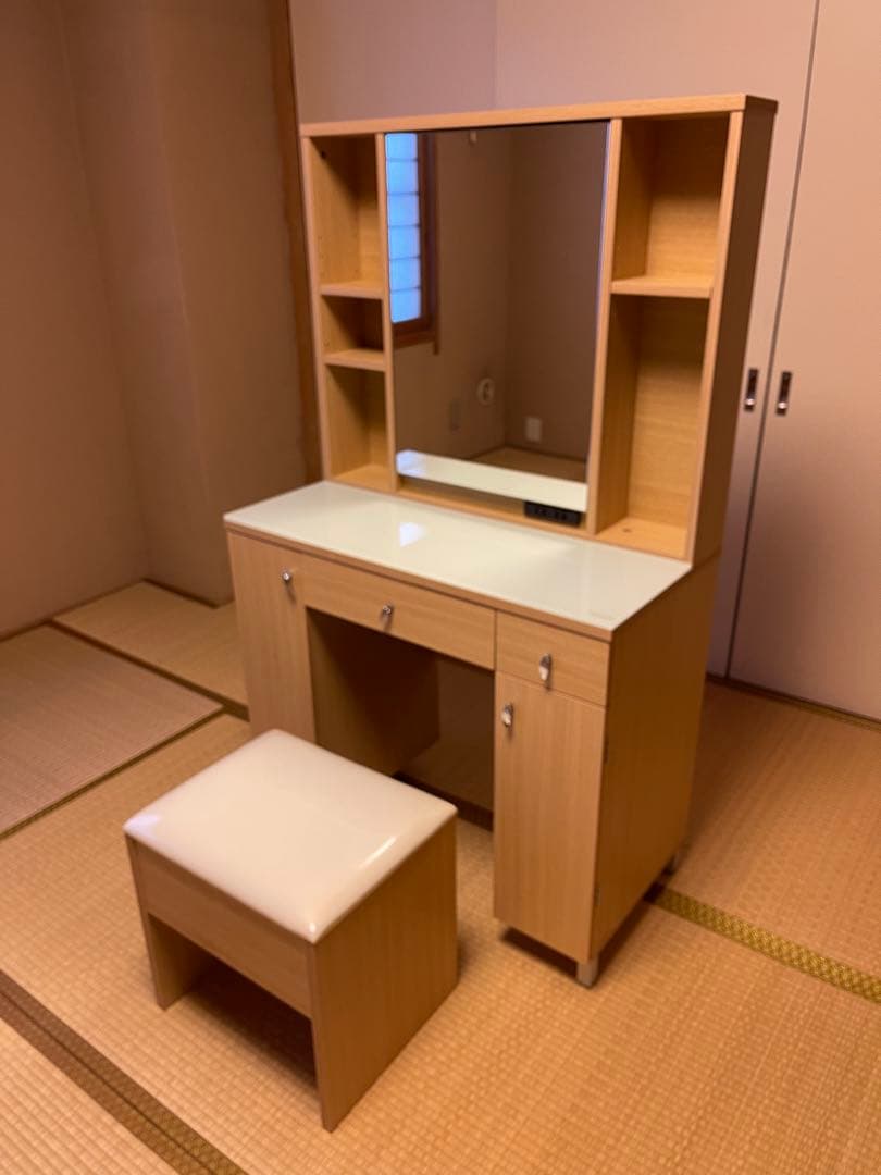 <<引取り限定>> 木製ドレッサー・鏡台 コンセント・収納椅子付き ユアサプライムス.com｜ドレッサー 幅53cm スツール コンセント付き