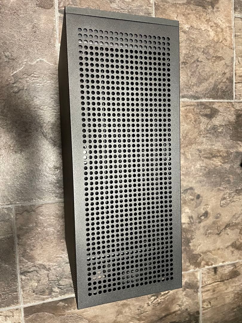 FormD T1 Black Sandwich + PCIe4.0 ケーブル