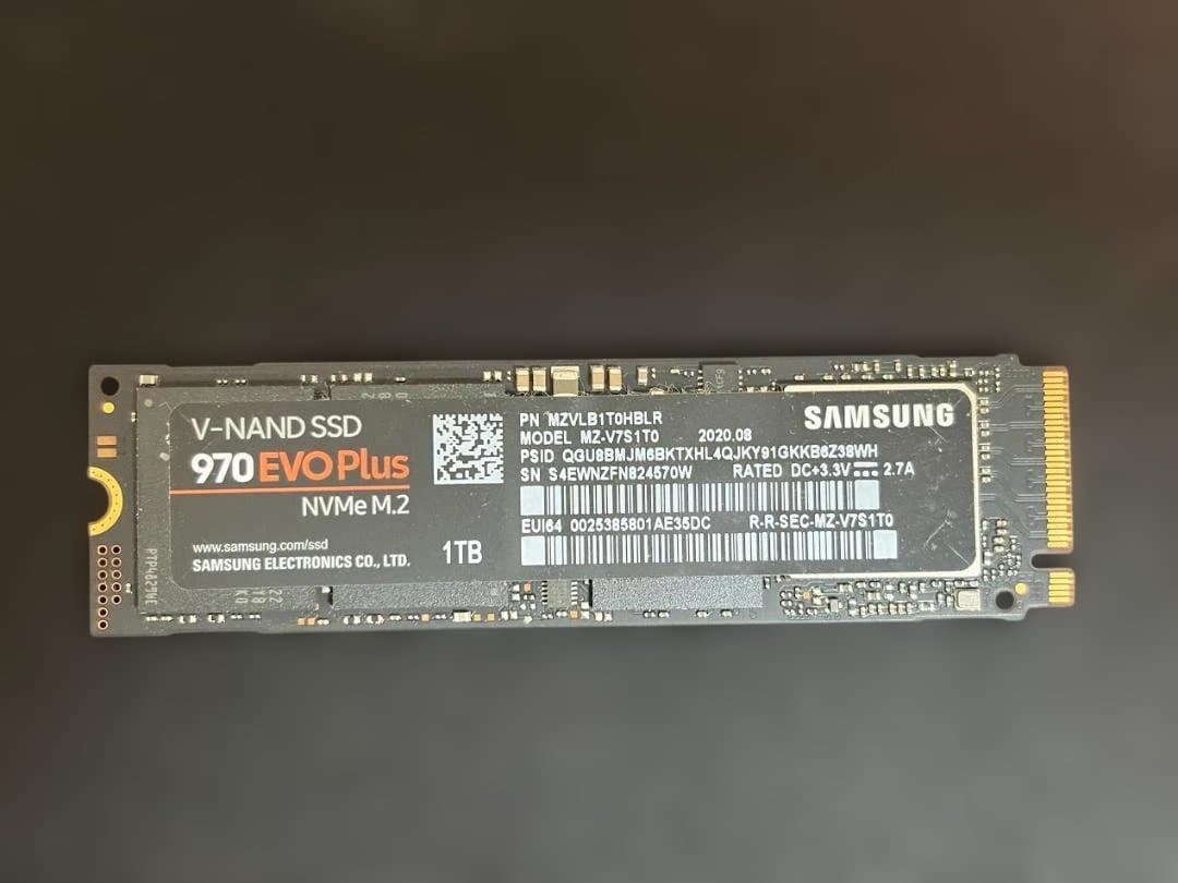 内蔵型SSD Samsung 970 EVO Plus 1TB NVMe M.2 SSD Amazon | Samsung 970 EVO Plus 1TB PCIe (最大転送速度 3,500MB/秒