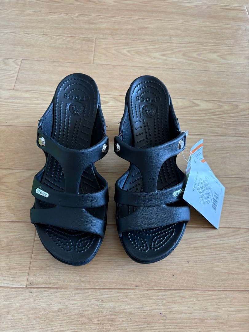 クロックス サイプラス W6 サンダル - メルカリ