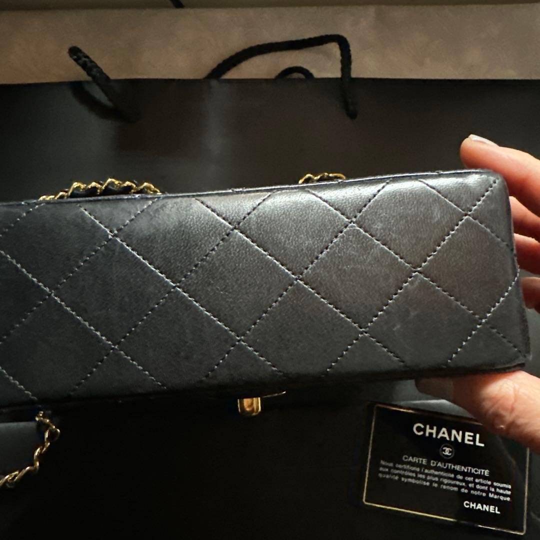 CHANEL マトラッセブラック キルティング ショルダーバッグ - メルカリ