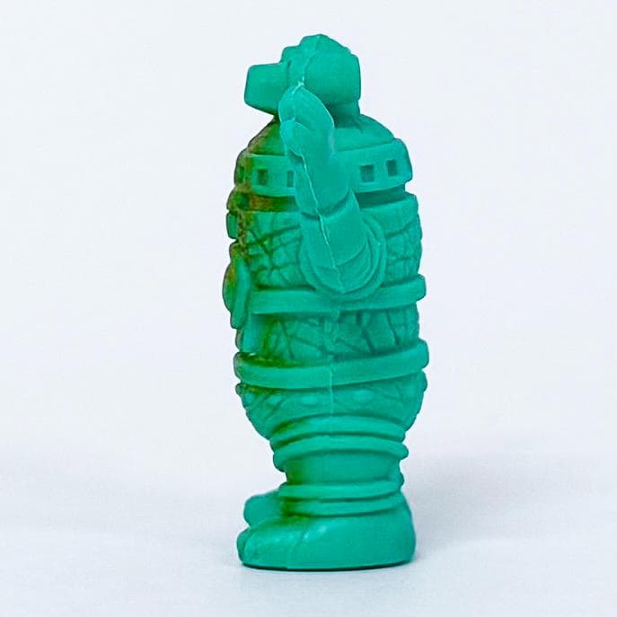 ウルトラマン怪獣消しゴム セブンガー（緑・スプレー） - メルカリ