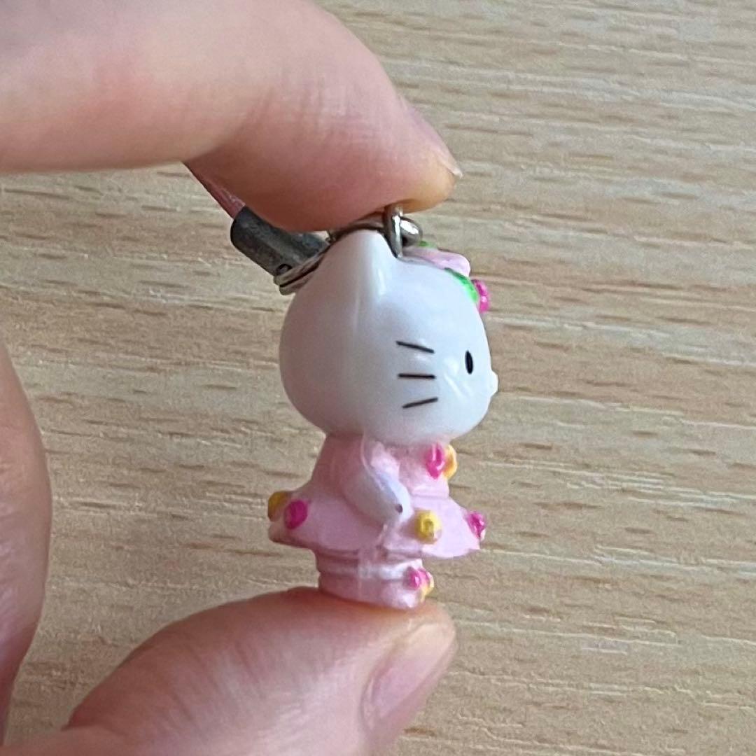 超激レア！】平成レトロ！ ハローキティ バラのドレス お花 ストラップ
