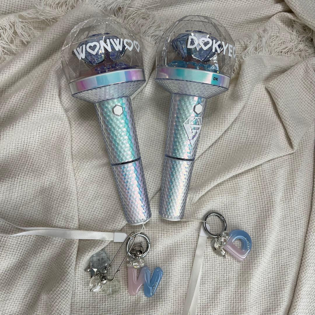 seventeen セブチ キーホルダー ペンライト アクセサリー - メルカリ