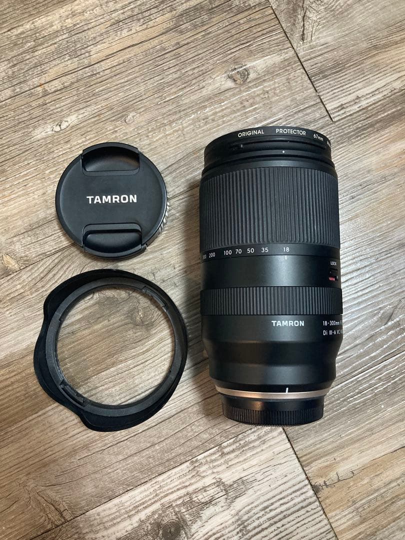 TAMRON 18-300mm ズームレンズ Xマウント TAMRON（タムロン） 18-300mm F3.5-6.3 Di III-A VC VXD 富士フイルムX