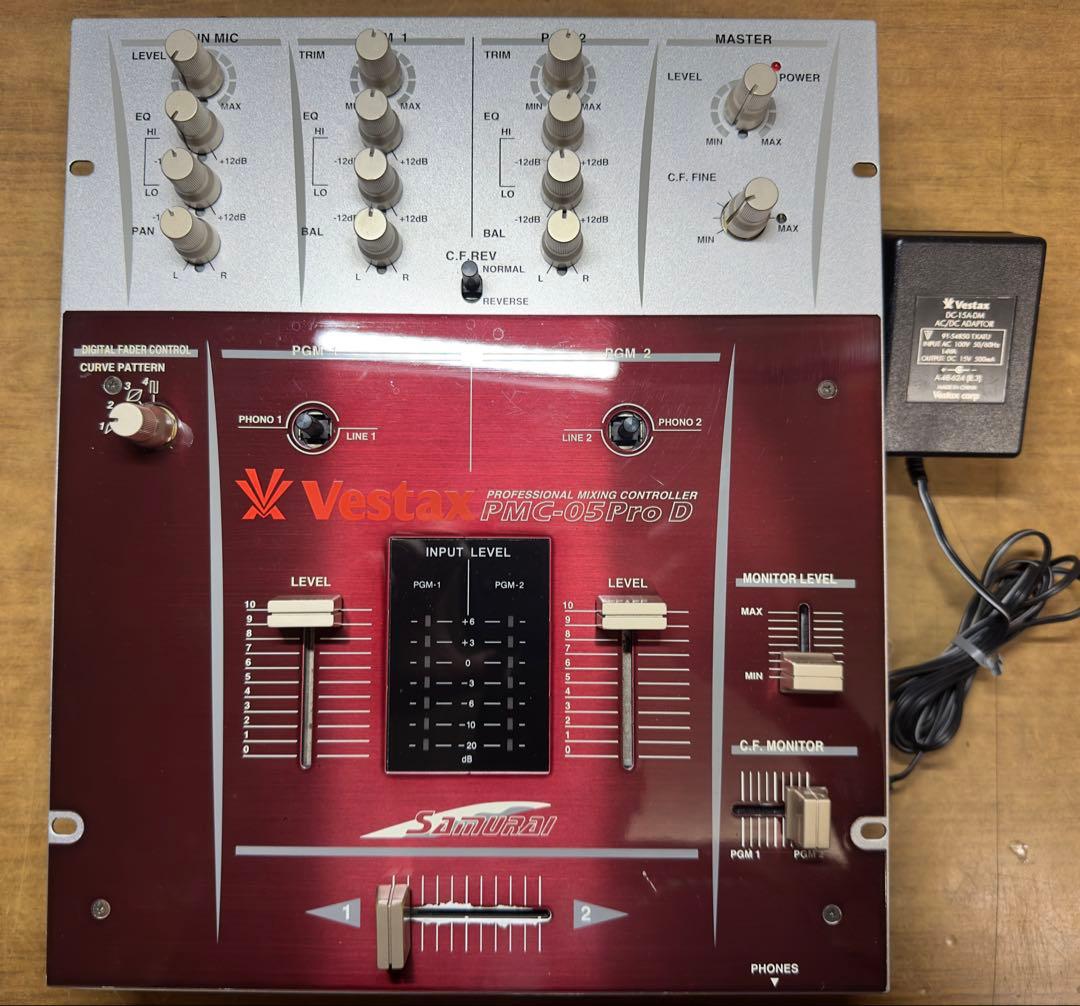 Vestax べスタックス PMC-05Pro D Samurai ミキサー Vestax PMC-05 Pro D Samurai DJ Mixer Professional Mixing
