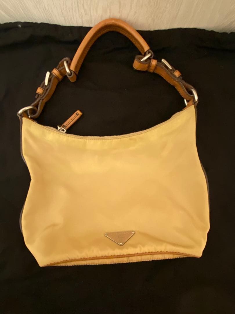 PRADA プラダ ワンショルダー ナイロン 三角ロゴ - メルカリ