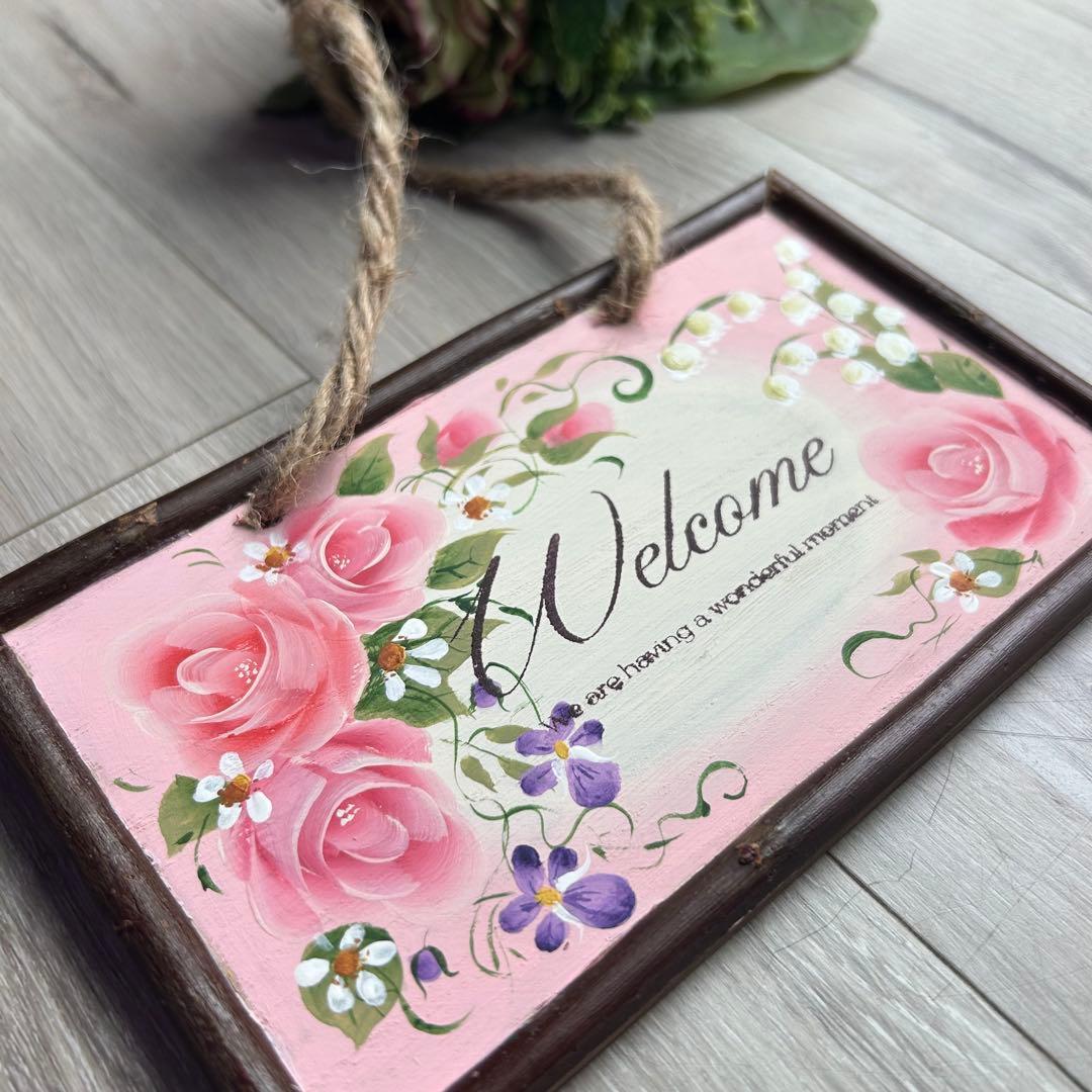 トールペイント作品 ピンクベースにピンクの薔薇のウェルカムボード