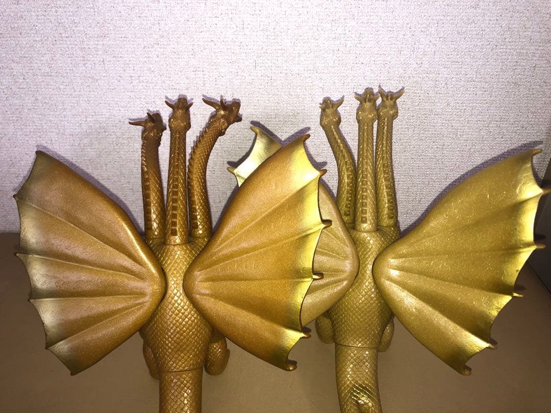 キングギドラ フィギュア⭐️レア色違い⭐️貴重な2本つの⭐️歴代怪獣