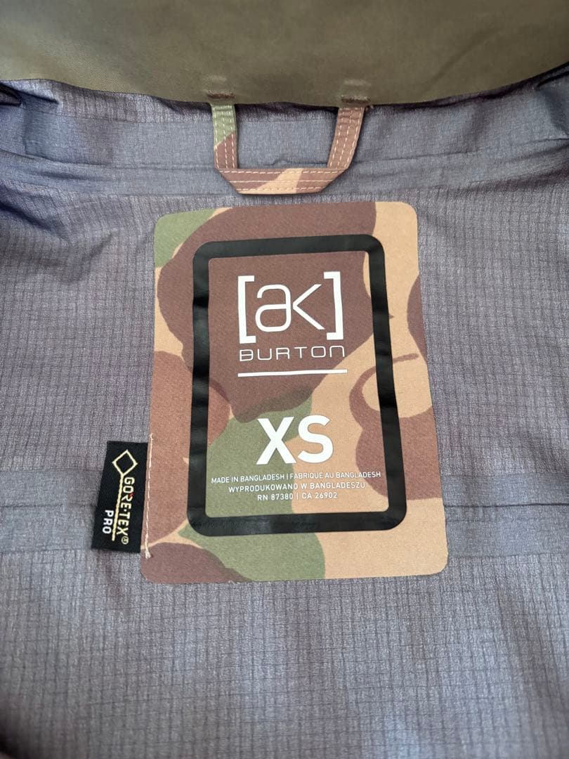 Burton [ak] カモフラージュ ジャケット XS GORE-TEXpro - メルカリ