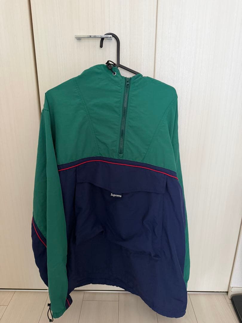 Supreme ナイロンジャケット フード付き - メルカリ