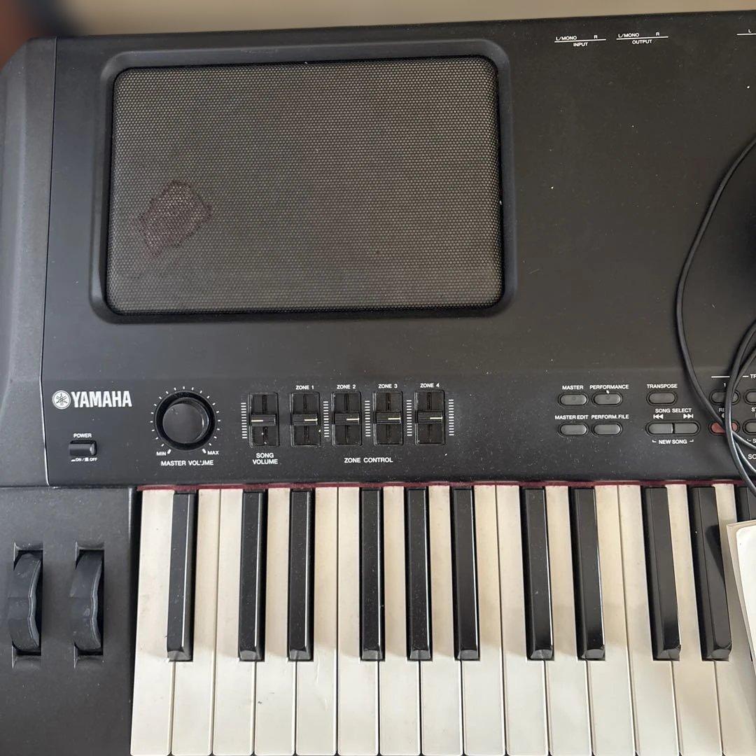 YAMAHA CP300 ステージピアノ キーボード 88腱2006年製 - メルカリ