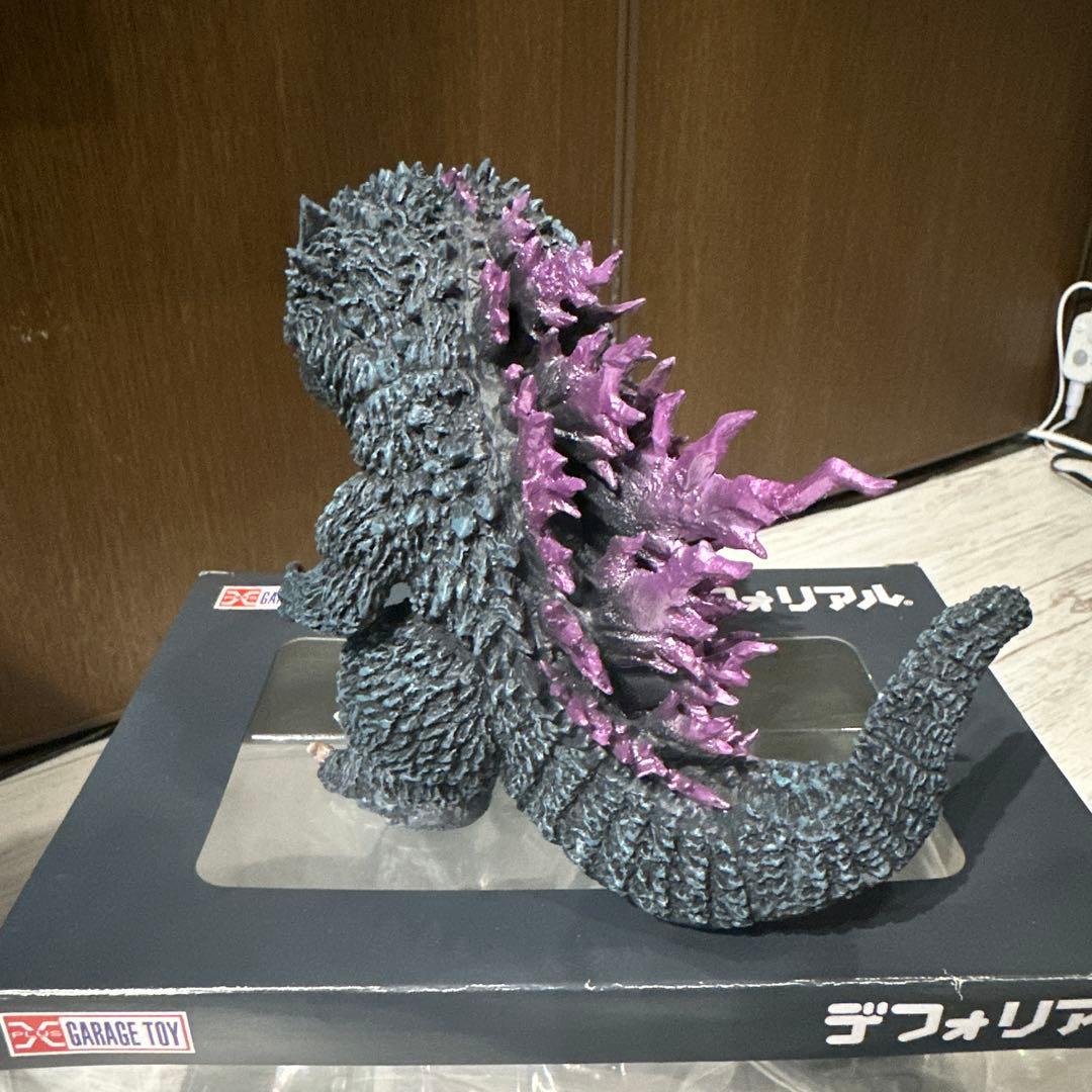デフォリアル ゴジラ (1999) フィギュア 一般流通版 - メルカリ