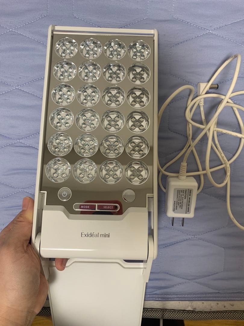 Exideal miniエクスイディアル ミニ　LED美容器EX-120 EX-120 EX-120 美容器 Exideal（エクスイディアル・ミニ） [LED美顔器