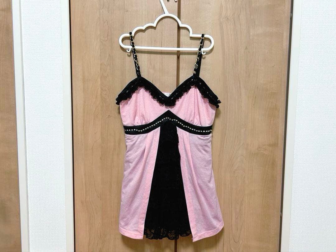 GOLDS♡肩紐チェーン♡ビジュー付き段々フリルレース♡キャミトップス♡ピンクM レースティアードキャミビスチェ - Ank Rouge(アンクルージュ)の