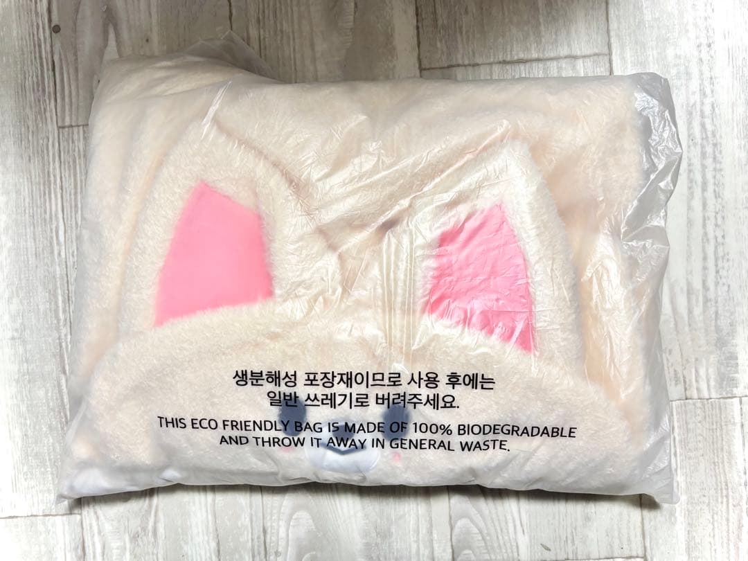 straykids SKZOO フードブランケット フォクシニー アイエン 2026年最新】フォクシニー ブランケットの人気アイテム - メルカリ