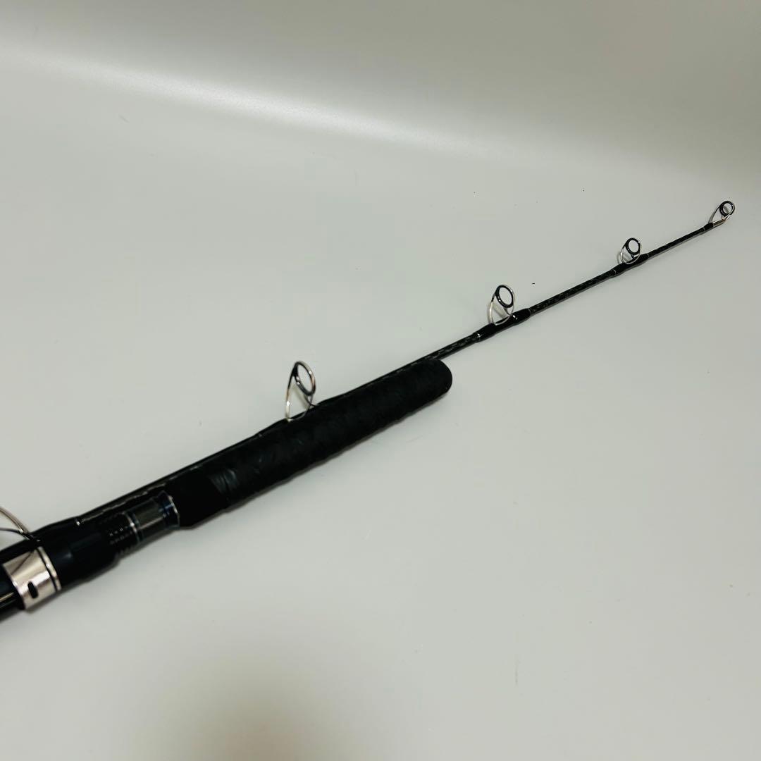 オシアプラッガー ブルーフィンツナ 73 XXH 保証書 付属品完備