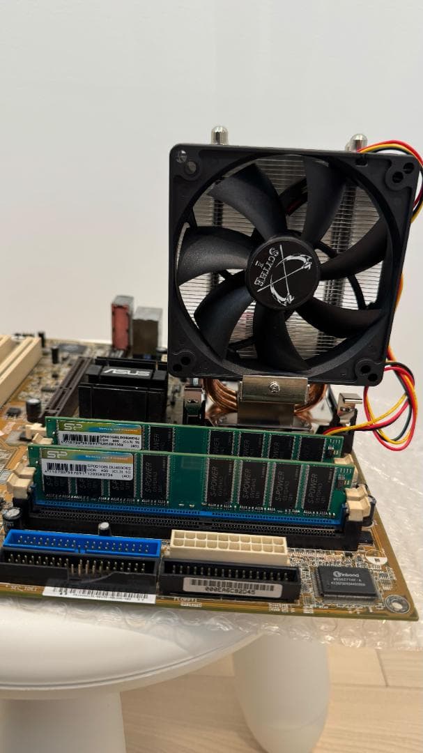 完動良品】P4P800 SEとPentium 4 CPU、DDRメモリ